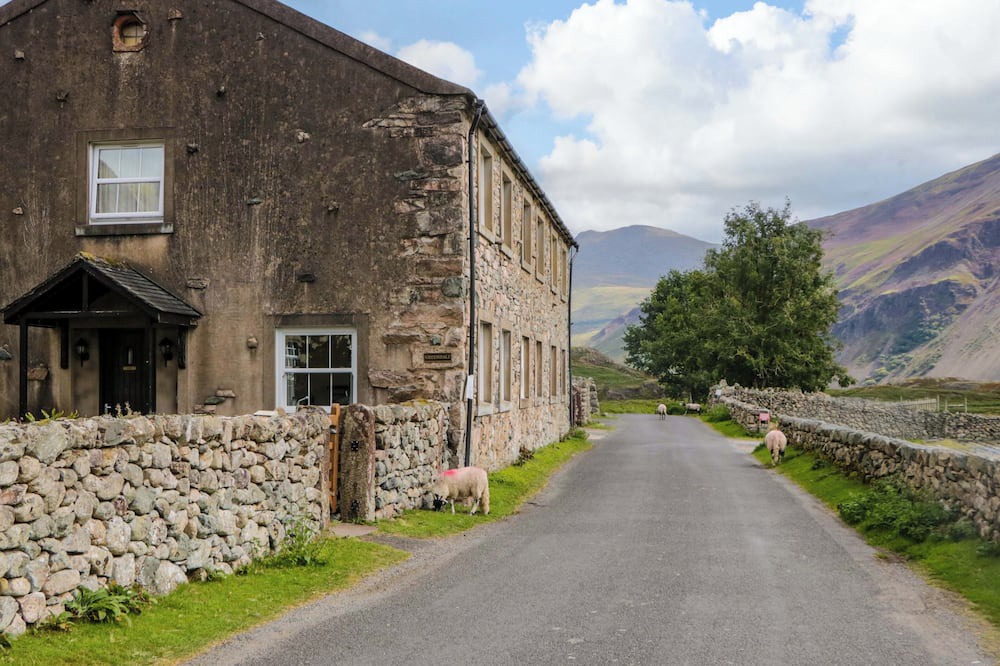 Nether Wasdale Cottage | BUCKBARROW, pet friendly, character holiday cottage in Eskdale Valley