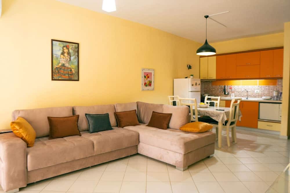 Kodrra Apartment | Saranda Orange Spot by PikHost