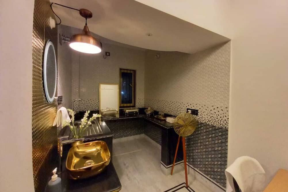 Siliguri House | Darha House – A Refined 2BHK Residence Near Airport with Free Parking and AC