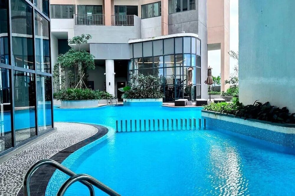 Hunupitiya Apartment | YAKA Trizen Luxury Apartments Colombo - 51 Floor 2BR with Stunning Views