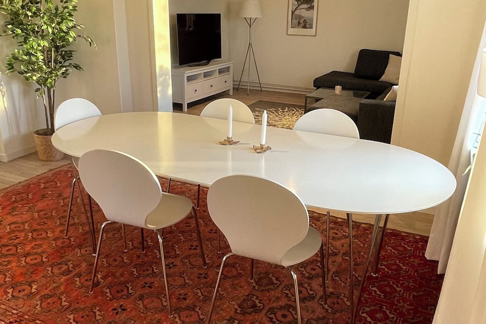 Brunflo Apartment | Spacious 4-bedroom apartment in Brunflo
