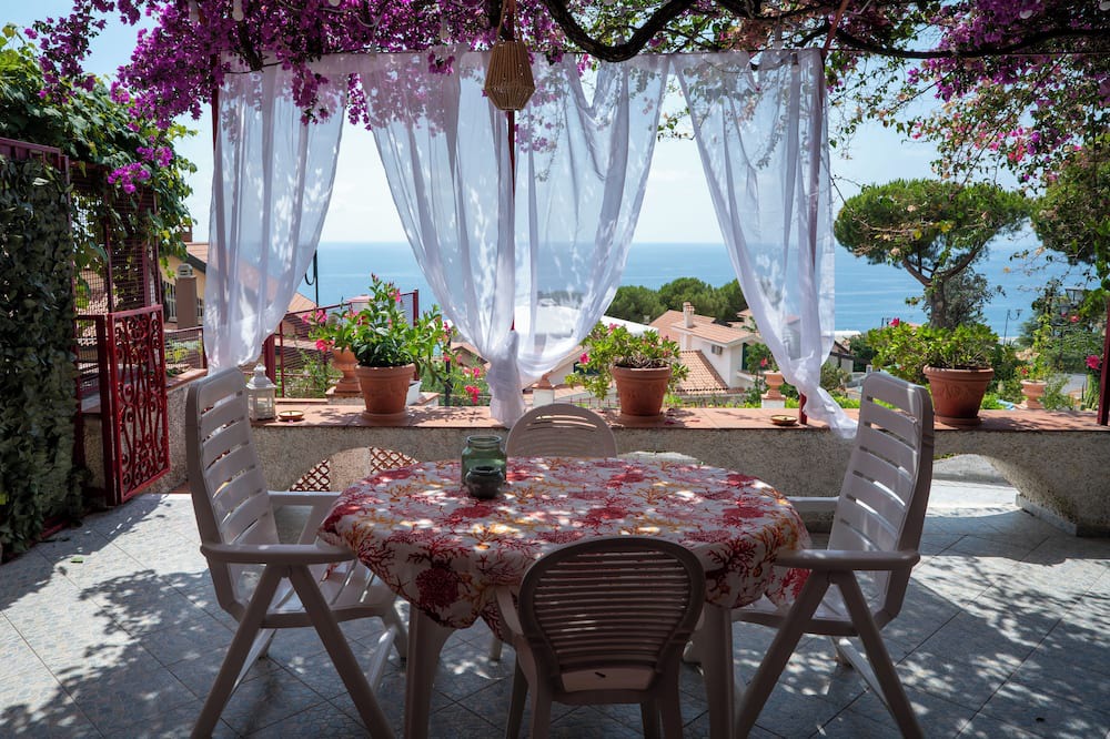 Praia a Mare Villa | A piece of paradise with beautiful panoramic views of Dino Island