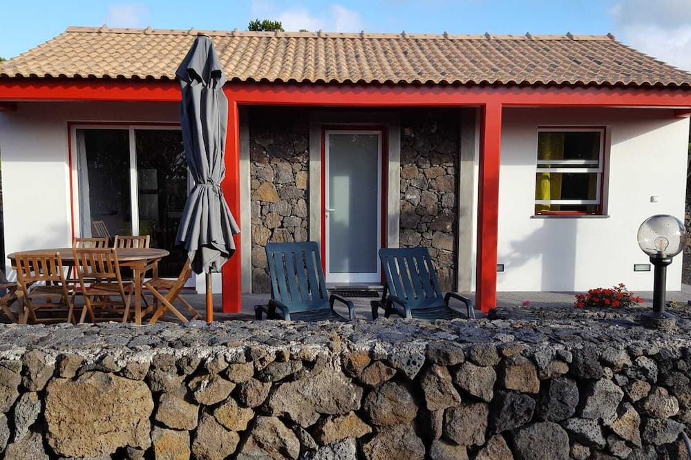 Madalena House | CASA DA ESTRELA SIRIUS