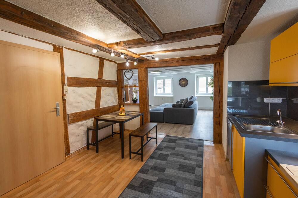 Aldingen Apartment | Apartment 'Alexandra' with Shared Terrace, Shared Garden and Wi-Fi