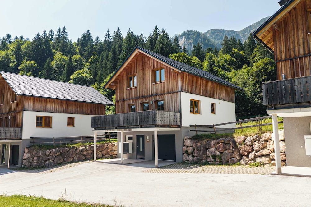 Altaussee Ski Chalet | Chalet Sarstein | Sauna | Kitchen | Parking