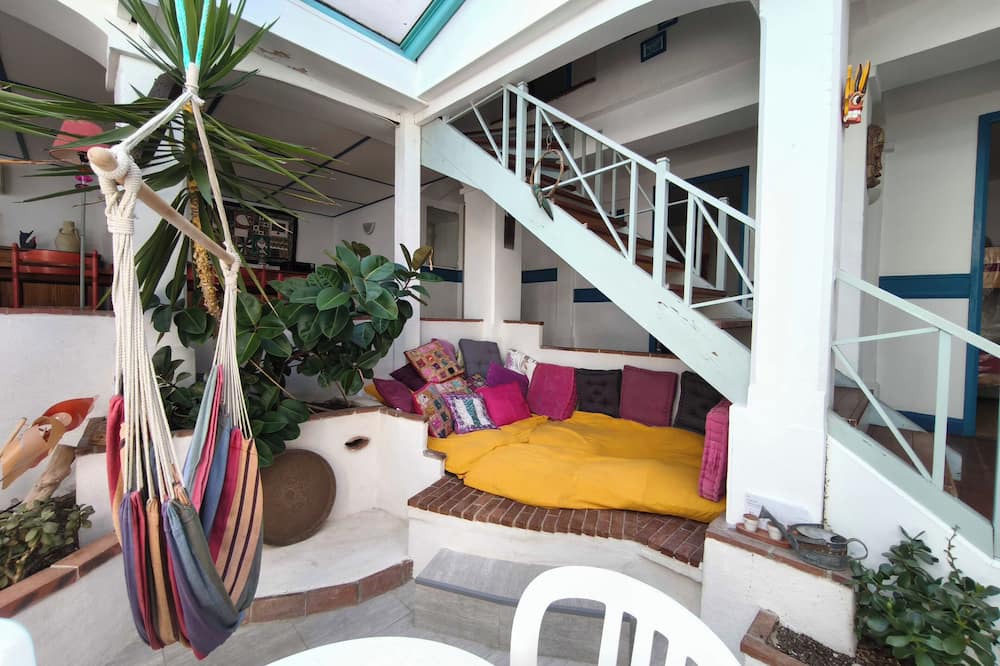 Villanova House | Spacious villa with pool and sea views