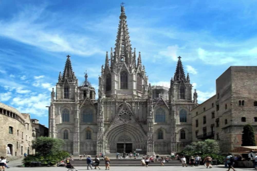 La Sagrada Familia Apartment | Spectacular Penthouse with Sagrada Familia Views