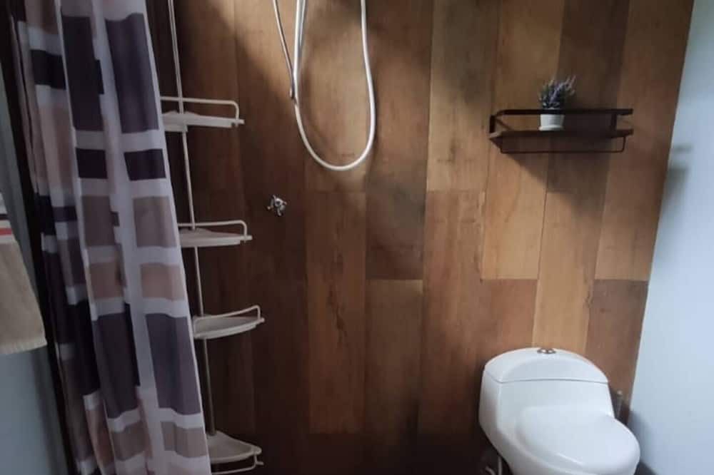 Huancabamba Cottage | Family house in Oxapampa for up to 5 people/carriage house