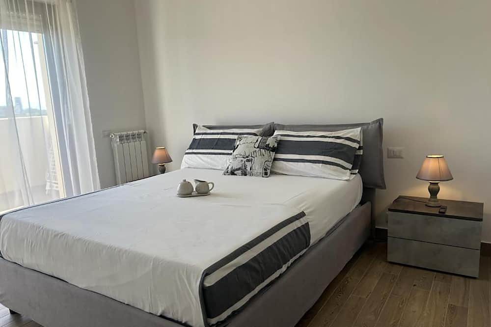 Rome Province Apartment | Red Sky Apartment - Porta di Roma by Ghor