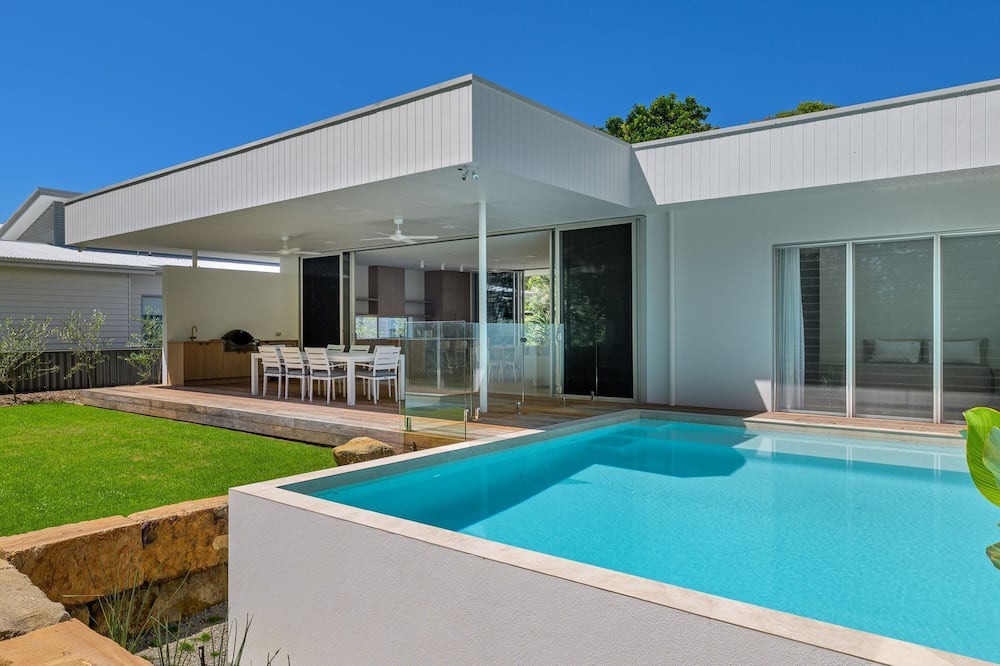 Rainbow Beach House | Navy'S By The Beach - Rainbow Shores