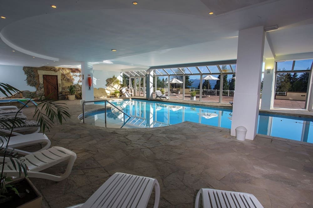 San Carlos de Bariloche Hotel | Majestic Room with Near Nahuel Huapi Lake – Perfect for Couples Getaway