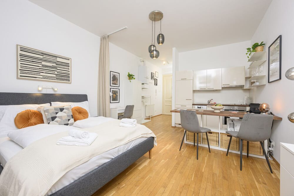 Hutteldorf Apartment | Quiet & Comfortable Studio Apartment in Vienna
