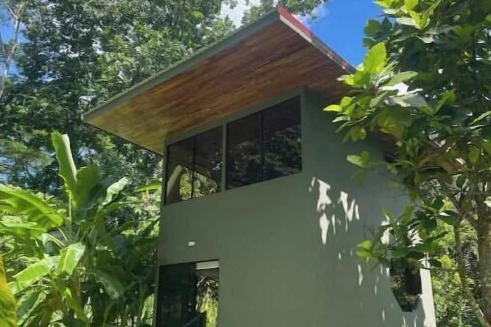 Jaco House | Casita del Río
