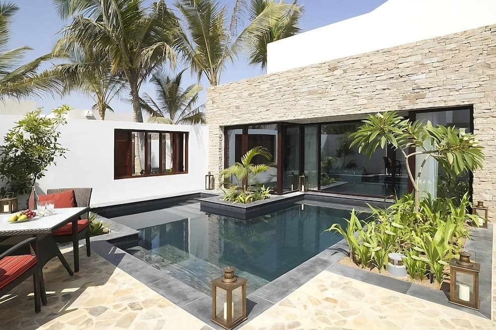 Salalah Hotel | Relaxing Group Stay! 3 Spacious Units w/Plunge Pool! Beach, Gym, & Spa Access!