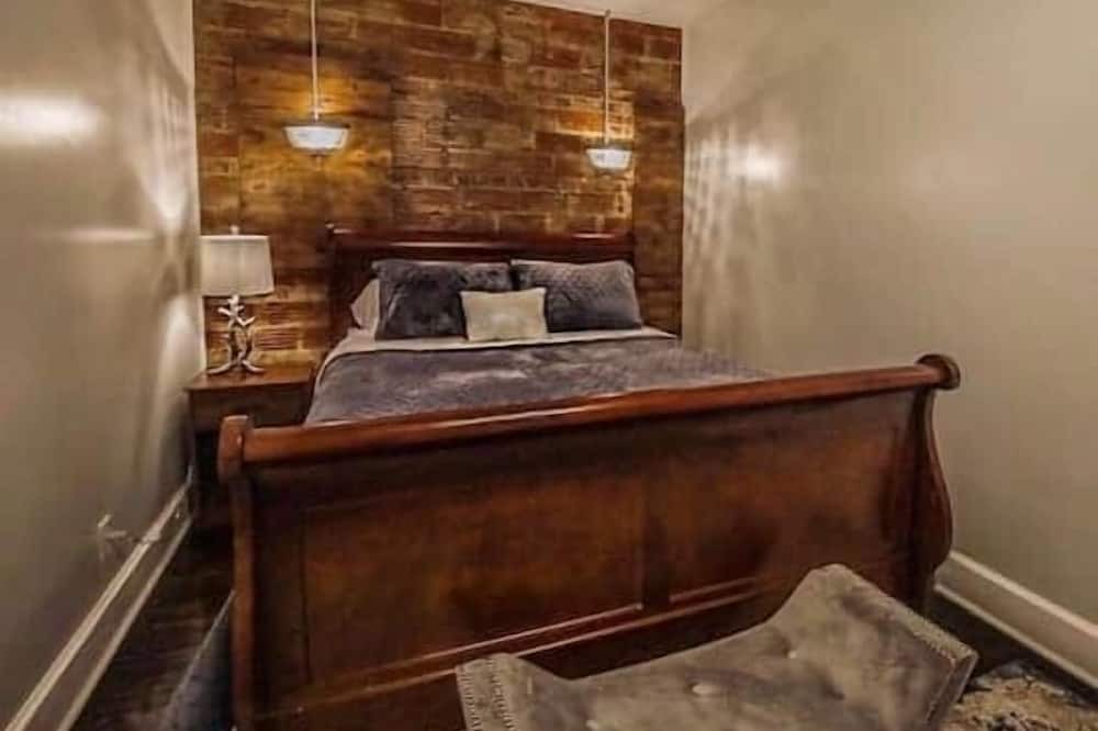 Fourmile Apartment | Pineville's Only Elite Inn: Luxe stays for the Discerning