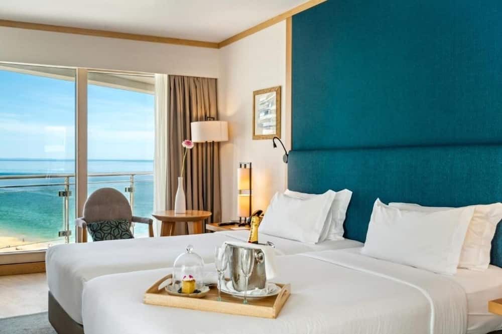 Santiago Hotel | Charming Oceanfront Retreat w/ Balcony Views of Sesimbra’s Shores