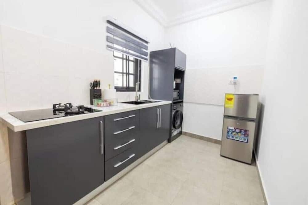 Madina Villa | Sikadan Caros Villa & Sikadan Caros Villa Plus