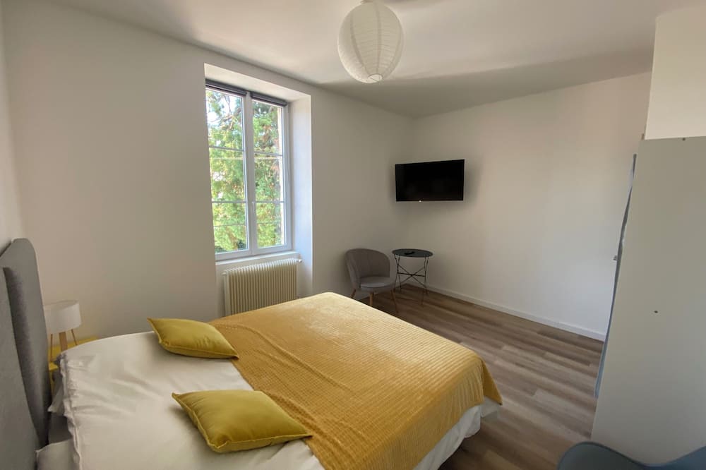 Dole Apartment | Comfortable apartment near town center
