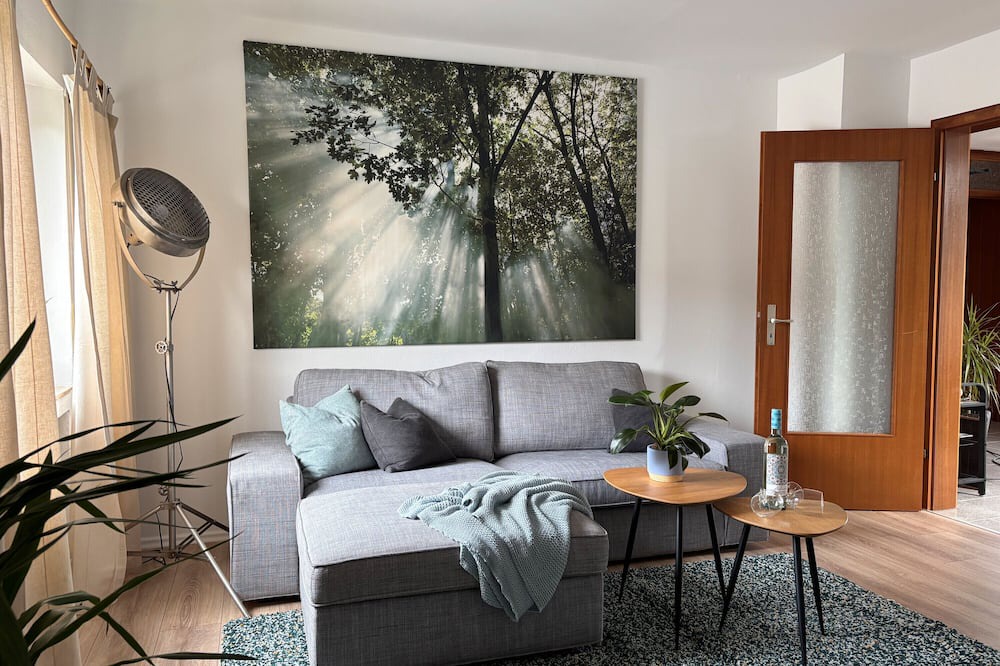 Weltersburg Apartment | Apartment 'Westerwaldnest' with Wi-Fi
