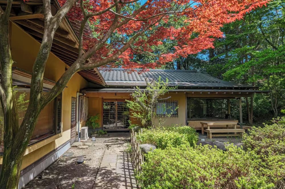 Futo House | Nonsmoking A modern Japanese hot spring inn sur/Ito Shizuoka