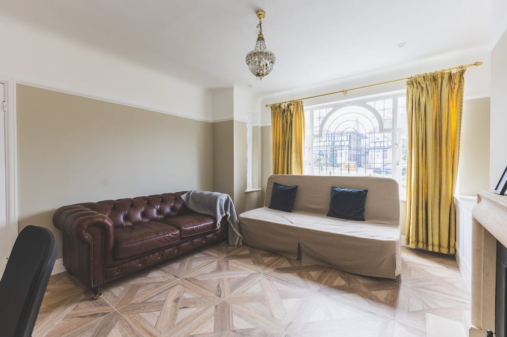 Hanger Hill House | Elegant West London Home with Style