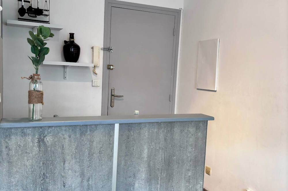 Arras Apartment | Charming apartment in Arras for a cozy getaway