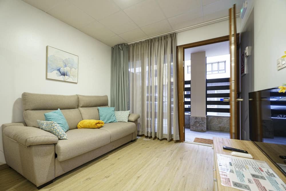 Burela Apartment | Sophie Apartments 'Grande' with Private Terrace and Wi-Fi