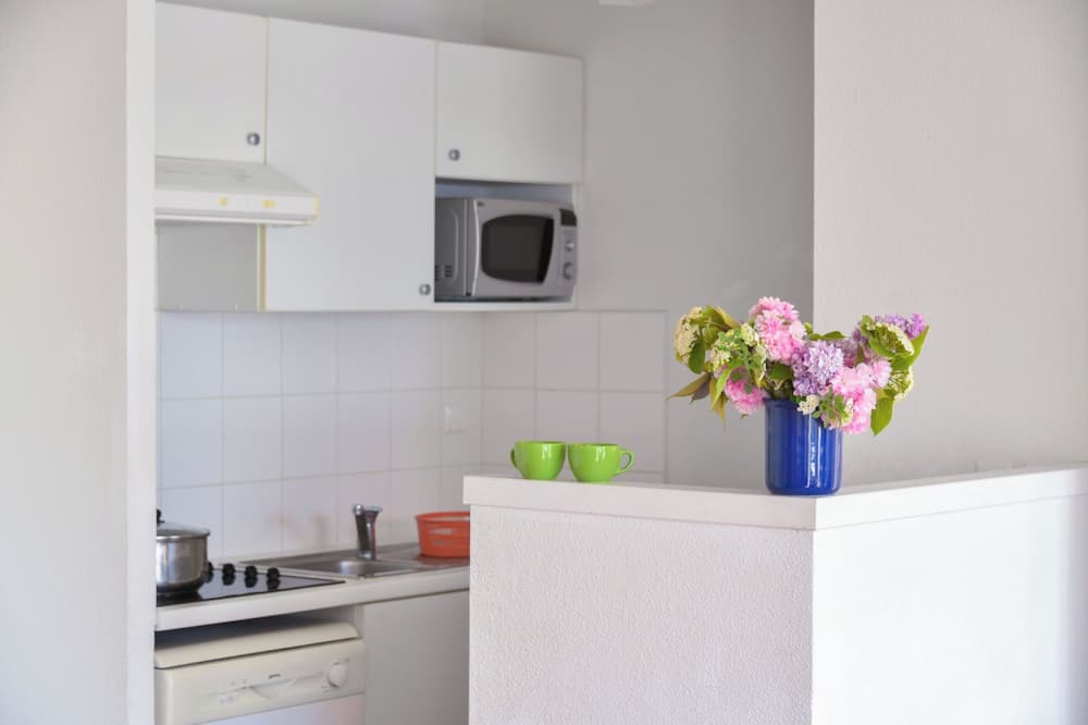 Montreal Apartment | Le Domaine de Saint Orens 4p8 Duplex