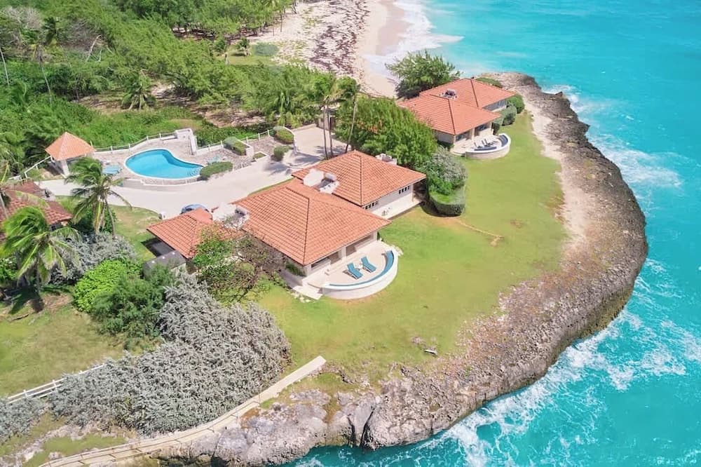 Long Bay House | ZenBreak Maltese Falcon 4bd