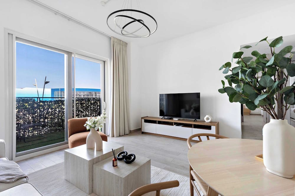 Abu Dhabi Apartment | Silkhaus Unique Deal | Modern 2BDR | Canal View
