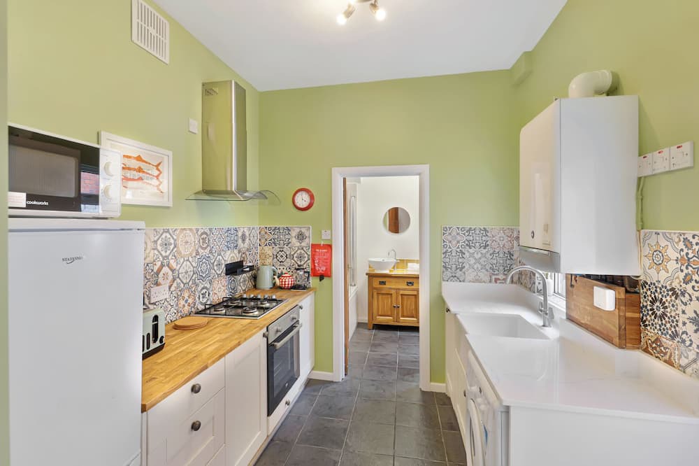 Heaton Apartment | Properties Unique Rothbury