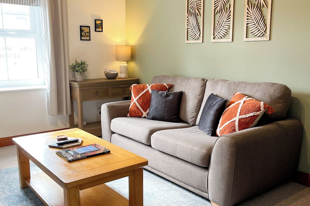 Carlisle Apartment | Borders Retreat, Cosy 1 Bed Flat - near M6 Jct45, A75, Gretna & Carlisle
