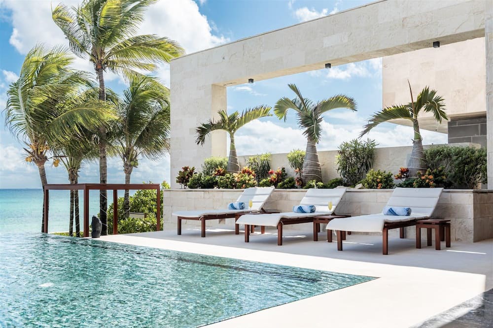 Playacar Fase I House | Casa Nube Blanca | 6BR | Villa | Playa del Carmen