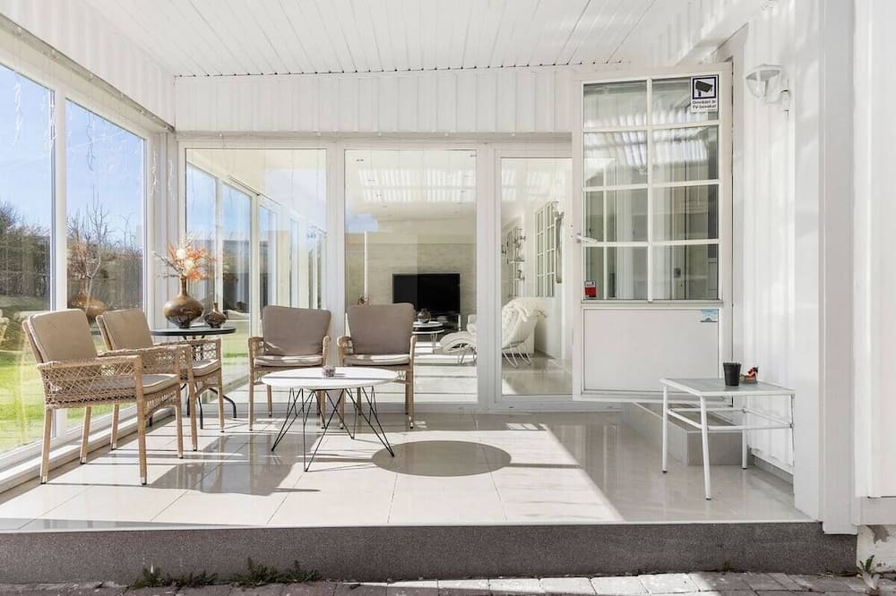 Goteborg Municipality House | Workers Villa - 7BR - 15 Beds - 3 Bath - All Inc