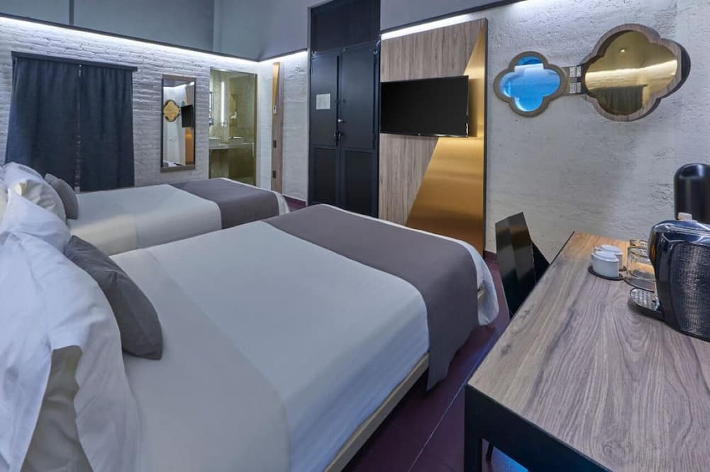 Historic Center Hotel | 3 Stylish Rooms in 19th-Century Building Near Historic Attractions and Museums