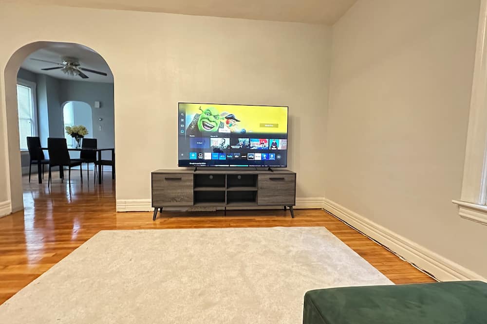 Utica Apartment | Utica 3b/1b apartment