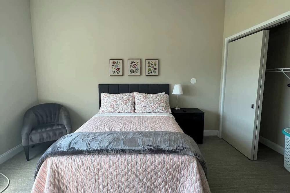 Morgan Apartment | 410 Modern Brand New Studio Apartment