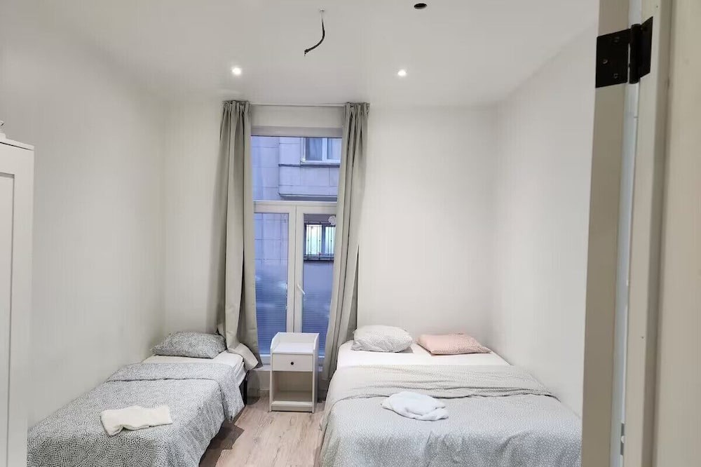 Jacht Apartment | LARGE, GROUP-FRIENDLY SET OF APARTMENTS LOCATED CENTRALLY IN BRUSSELS