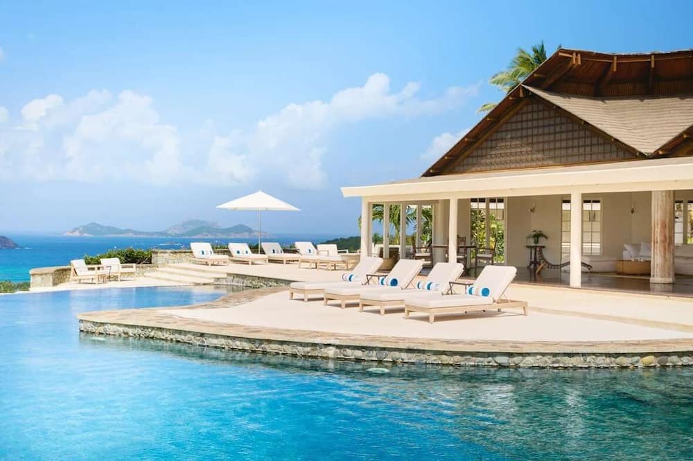 Mustique Island Villa | Blackstone Summary: N
