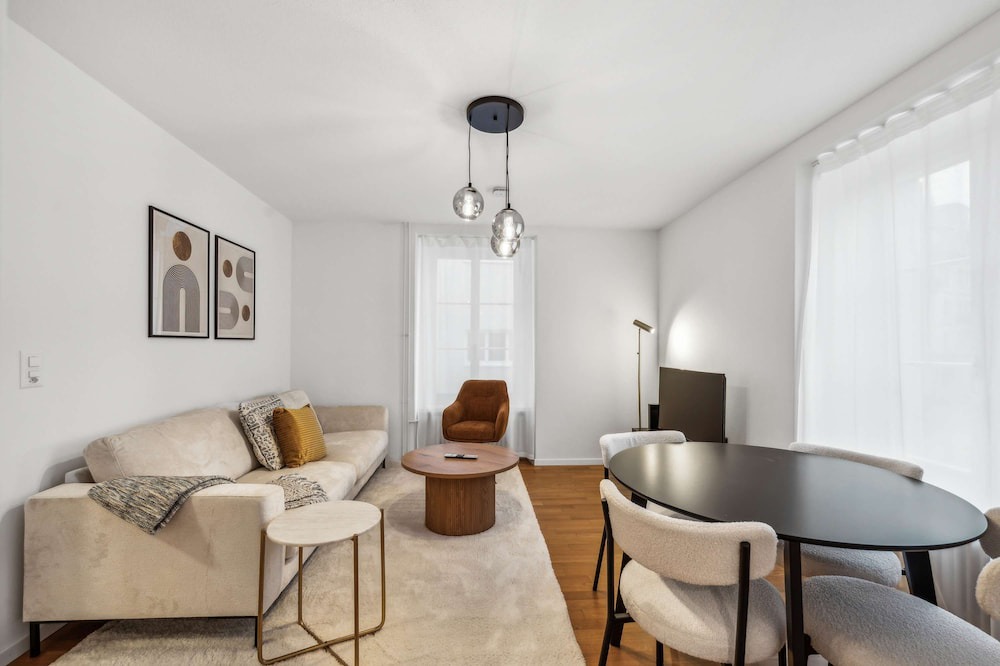 Kriens Apartment | Modern 2 BDR-flat top location
