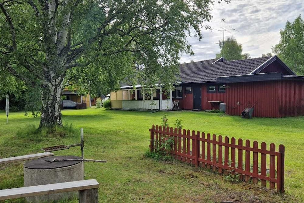 Norrfors House | Spacious villa in idyllic fishing village, Sweden
