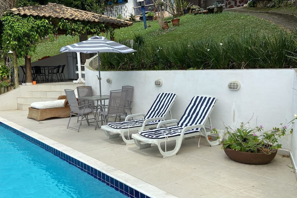Ipiranga House | Casa martim de sá 5 dor.ar and internet walk to the beach