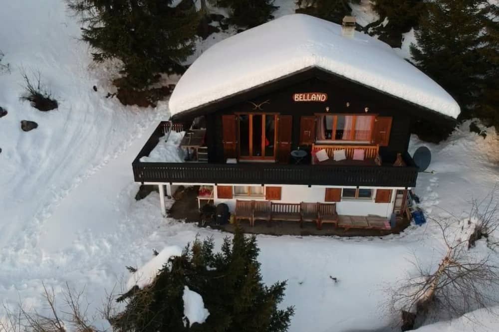 Bellwald Ski Chalet | Holiday house Bellwald for 1 - 8 persons with 3 bedrooms - Detached holiday house