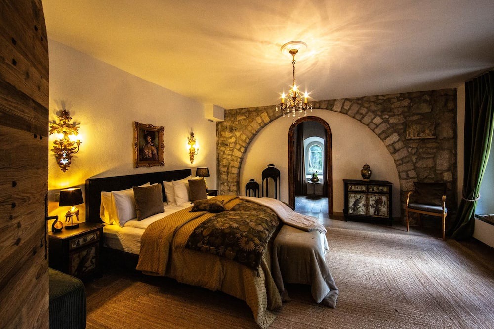 Gex Apartment | Elegant Courtyard Retreat on Estate near Geneva. Mont Blanc views. Pet-Friendly!