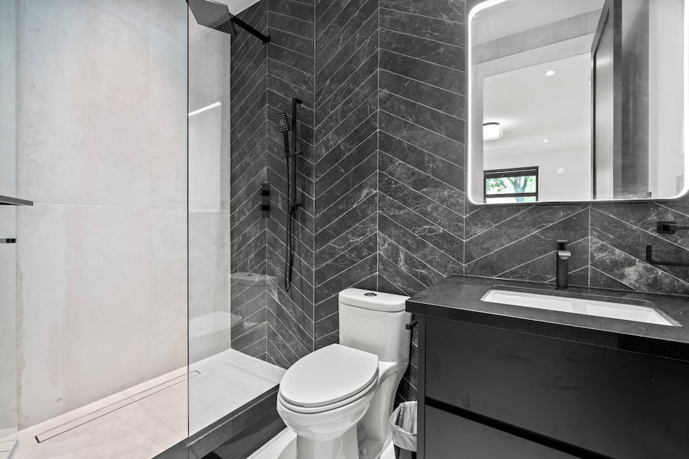 Lakeview House | Luxury House near Lake