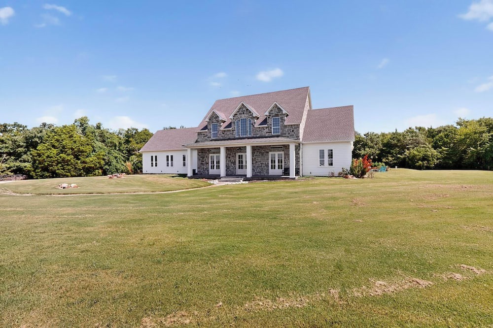 Whitesboro Other | Private Green Estate with Pool