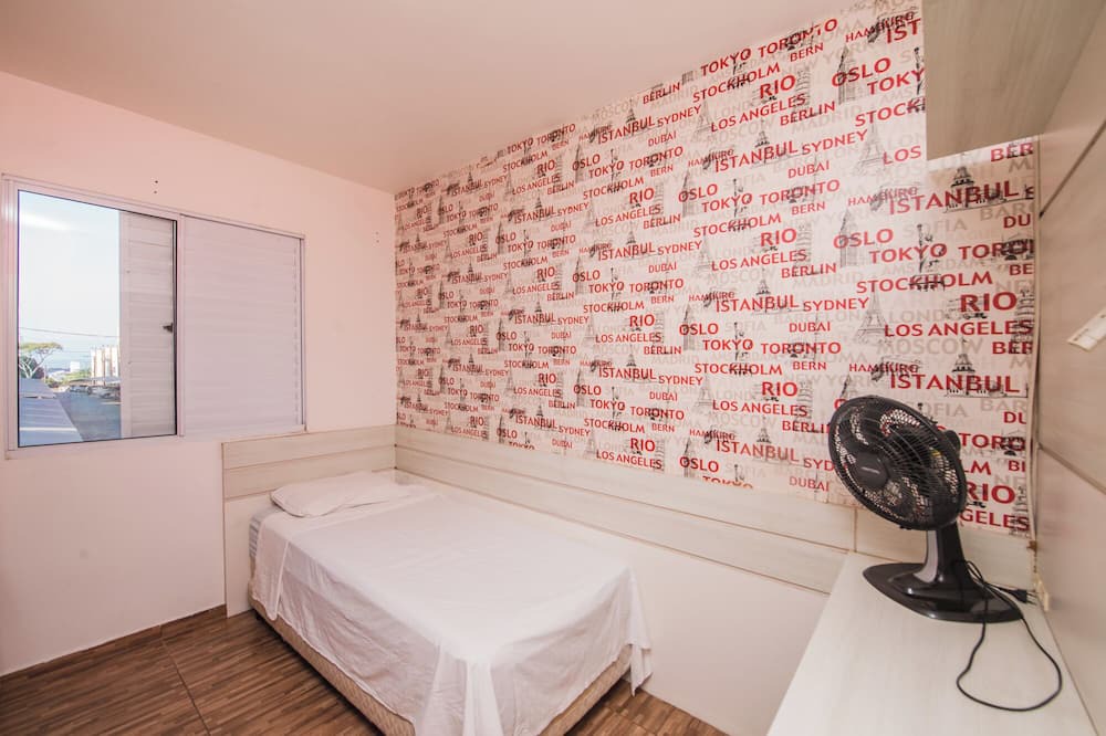 Serraria Apartment | Comfortable 3BR & 1B apartment in São José