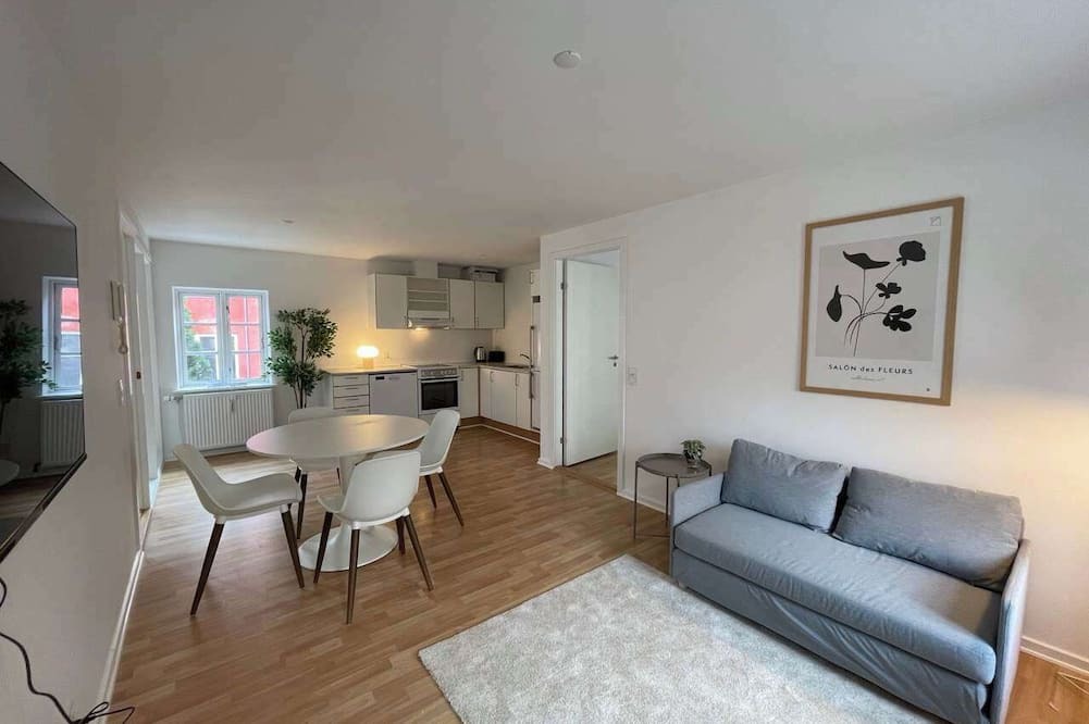 Horsens Apartment | Lovely apt in center (APT 2)
