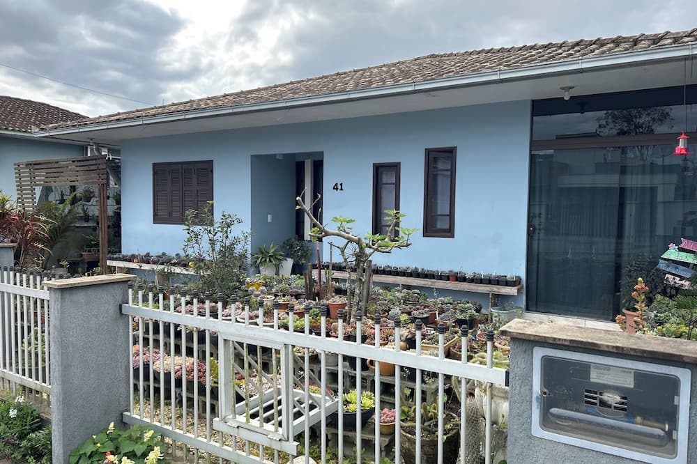 Rau House | Casa das Suculentas Two cozy double bedrooms