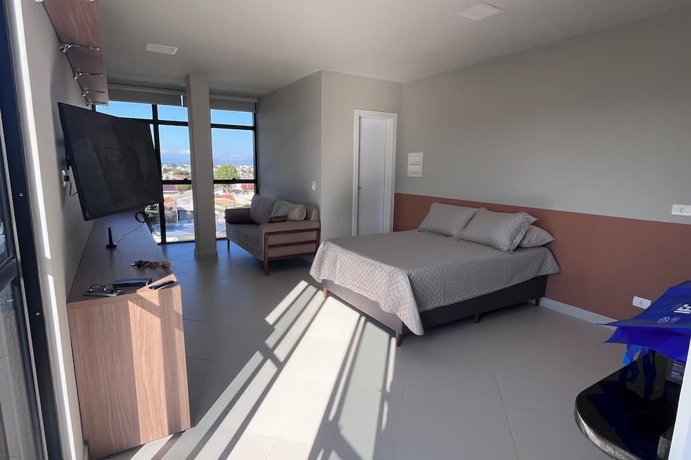 Cajuru Apartment | Apartment in Curitiba with convenience and location for business travelers.